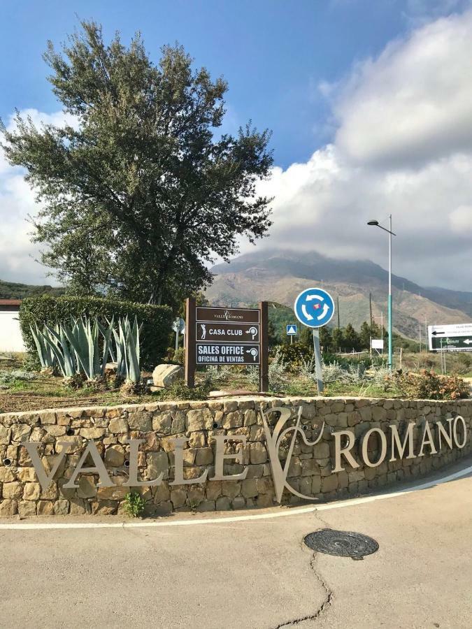 Estepona Valle Romano Exterior photo